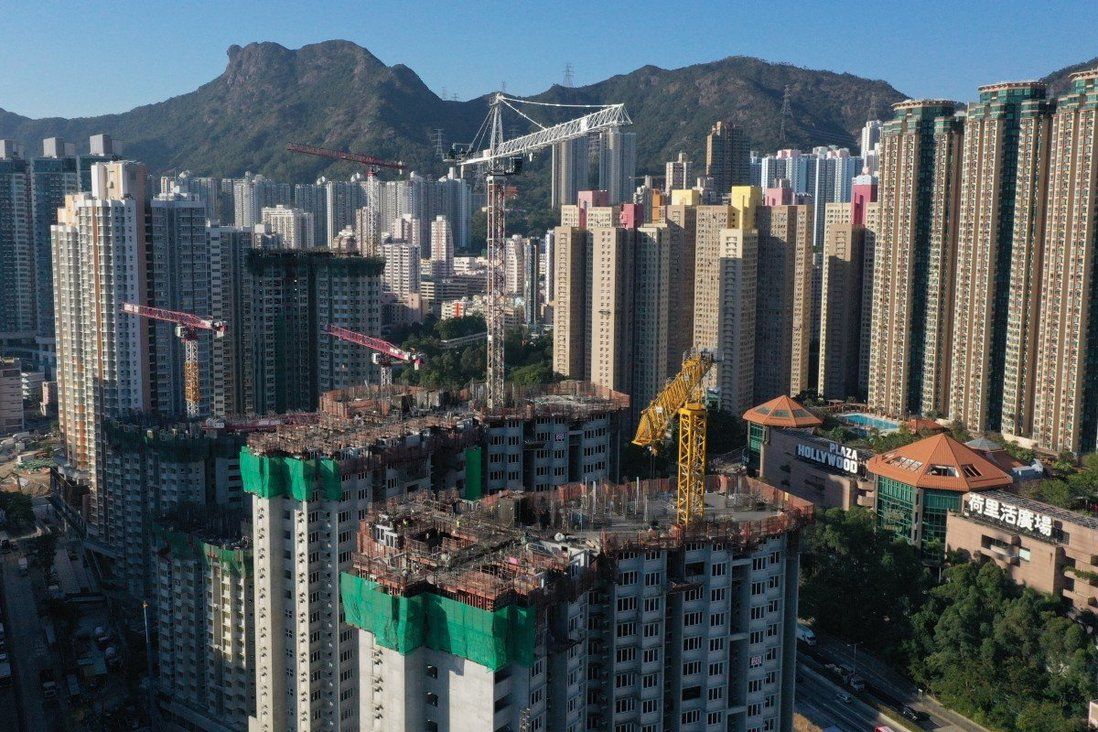 Waiting time for Hong Kong flat rises to 6.1 years, highest in over 2 decades