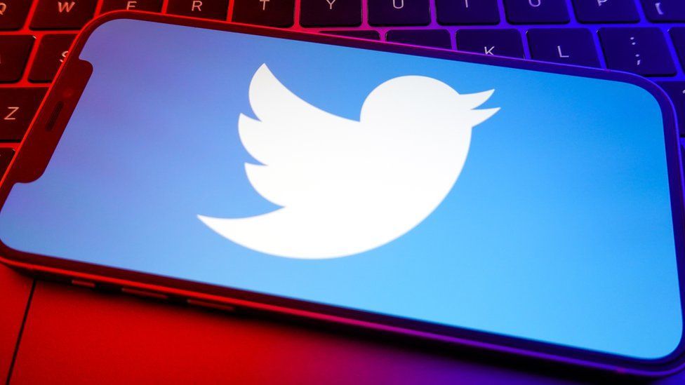 Twitter fined $150m in US for selling users' data