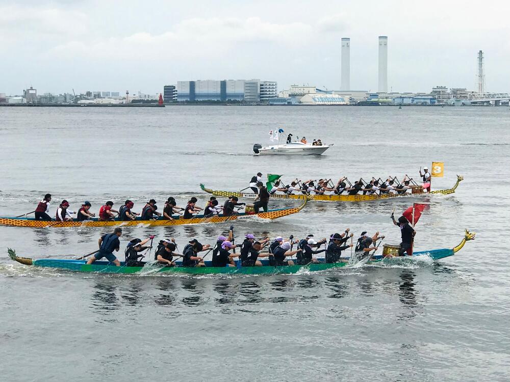Dragon boat race held in Japan to celebrate HKSAR 25th anniversary