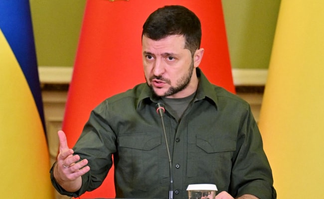 Have Enough Ammunition, But Need Long Range Weapons Says Volodymyr Zelenskyy