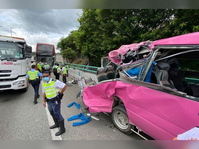Crash on Tuen Mun Road puts four in hospital