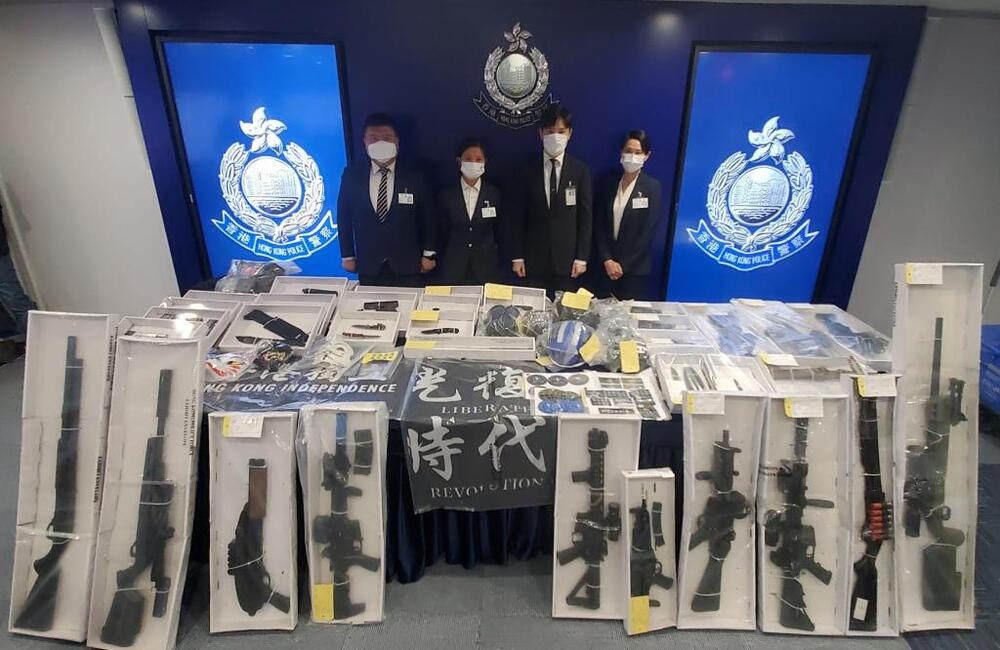 Teen aged 17 among three arrested over seizure of imitation guns