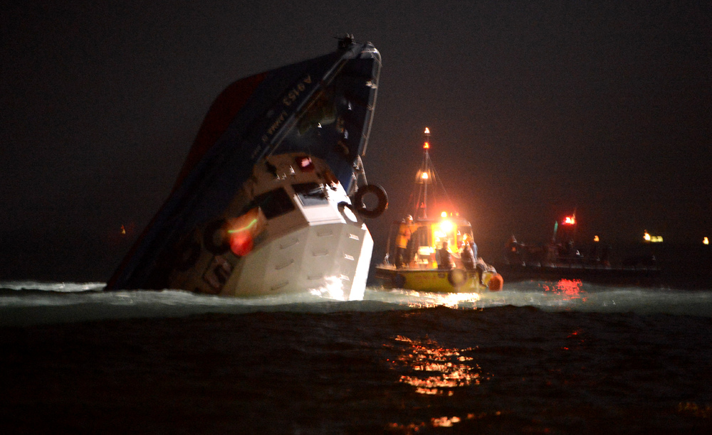 Lamma ferry disaster families apply for coroner’s inquest