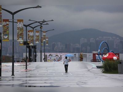 No 3 typhoon warning signal looms for Hong Kong on Thursday night