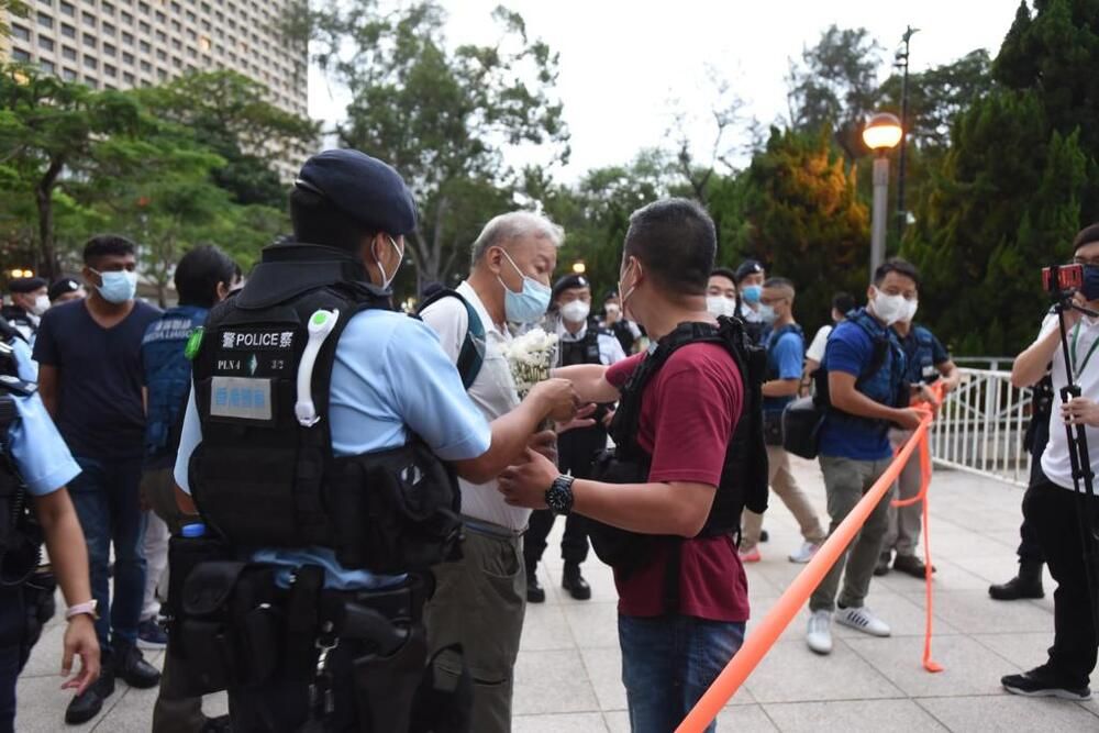 Peace maintained in Causeway Bay amid heavy security on June 4 anniversary