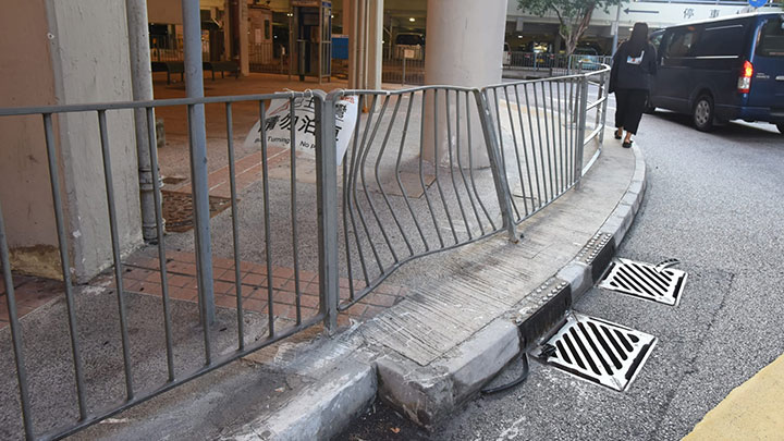 Off-duty cop and female companion arrested for drunk driving after crashing car in Kwai Chung