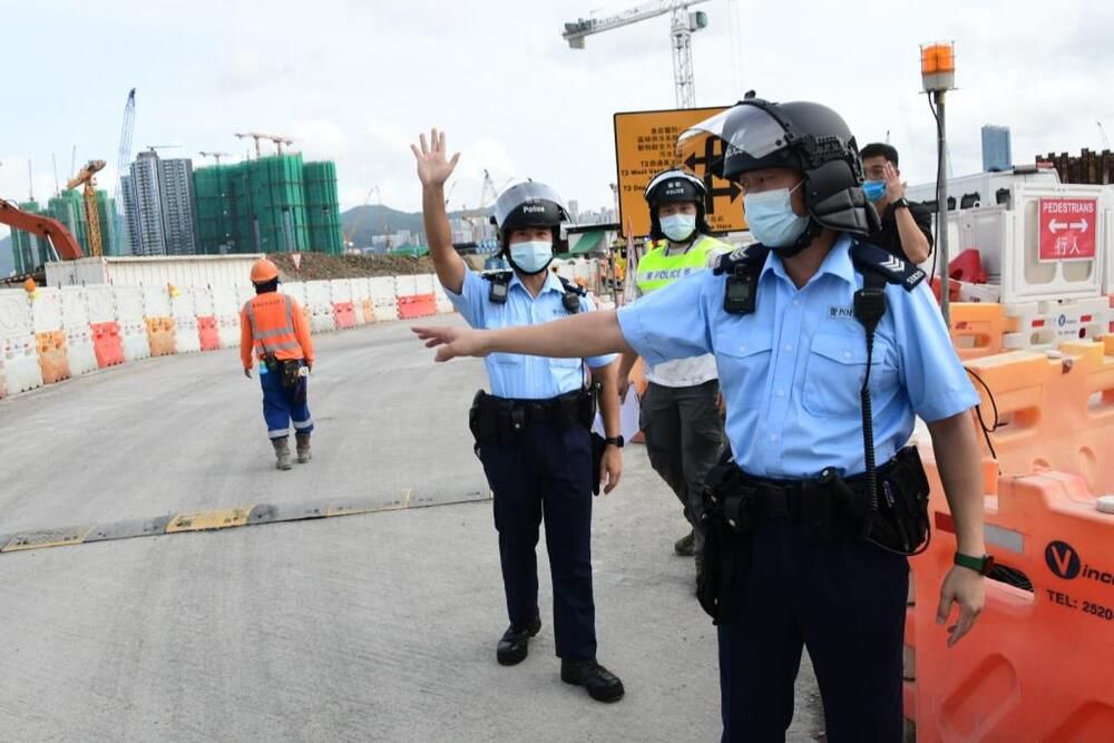Bomb scare at Kowloon Bay construction site causing 400 evacuated
