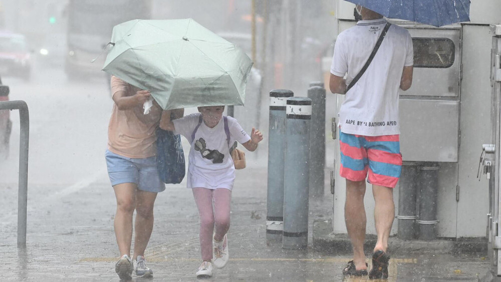 Consecutive days of thunderstorms to start on Wed, possible tropical cyclone incoming