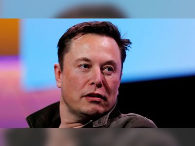Elon Musk's friends say Twitter targeting them in 'giant harassing fishing expedition'