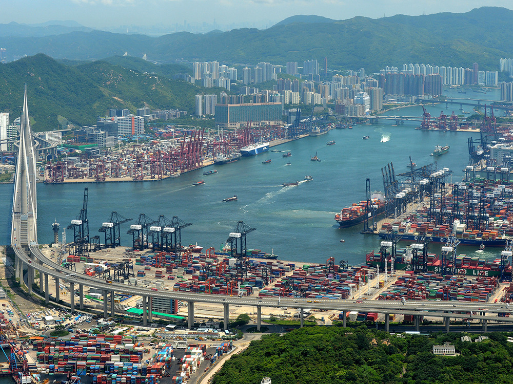 Hong Kong exports plummet due to waning international demand, China border woes