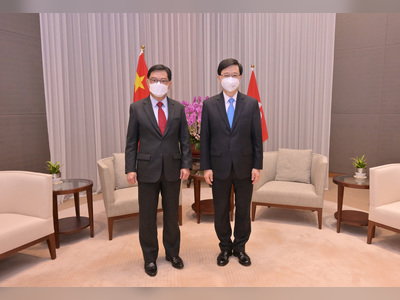 CE meets Deputy Prime Minister of Singapore
