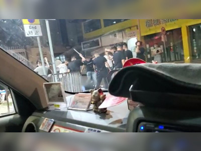 Two men beaten by mob of 8 in Tsim Sha Tsui
