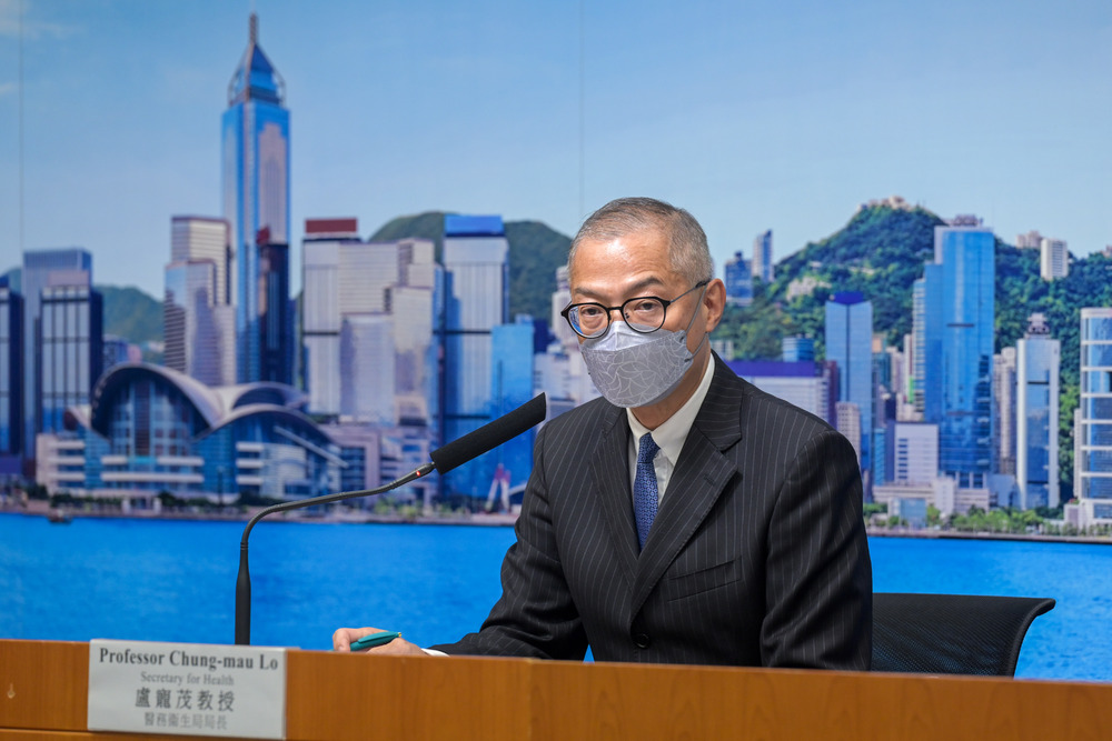 Testing requirements tightened as HK adds 7,835 Covid cases
