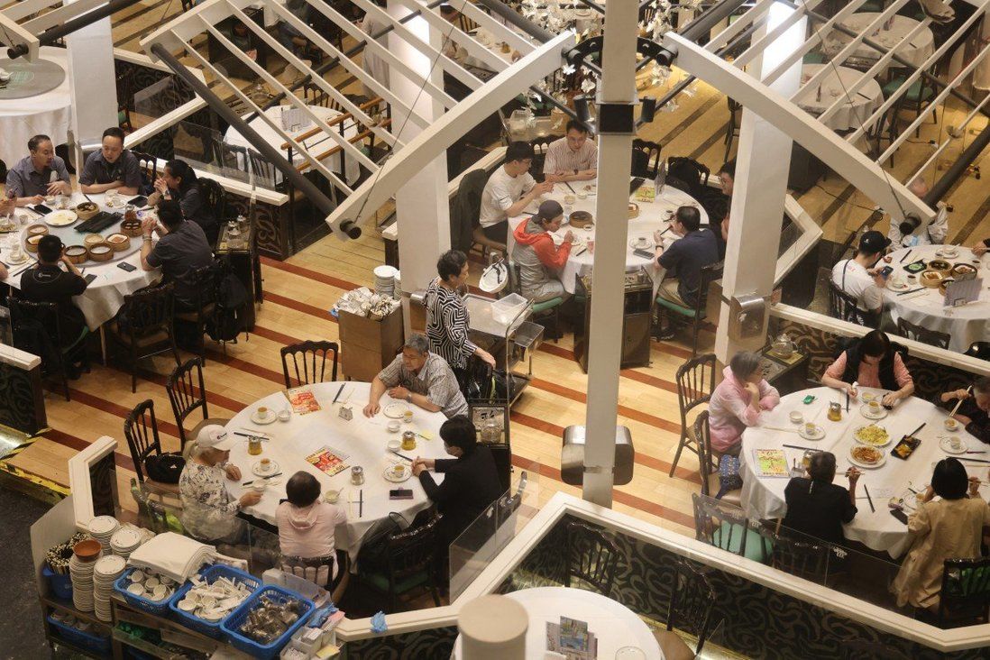 Hong Kong firms, schools urged to offer separate ‘amber code’ eating spaces
