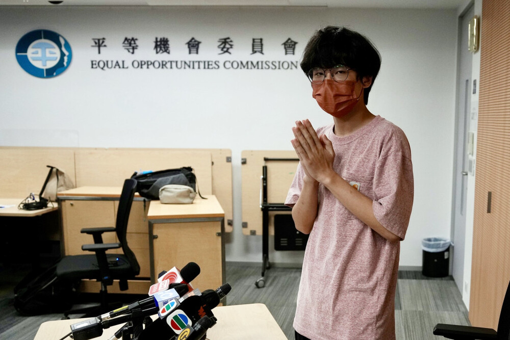More complaints about students' appearance codes received: equality watchdog
