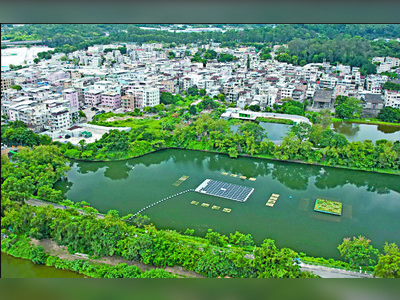 Solar power pond goes smart