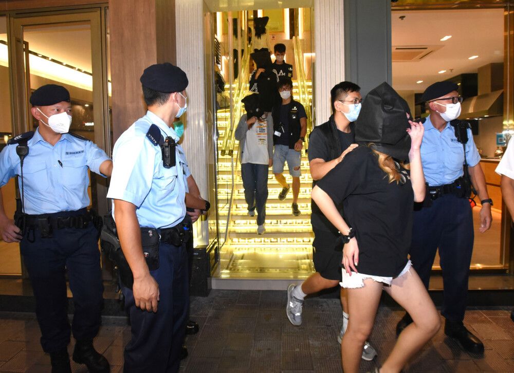 Eight transsexual men among 31 arrested in anti-prostitution and gambling raids
