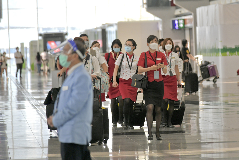 Union says base salary of HK$9,000 not attractive as Cathay eyes 2,000 new flight attendants