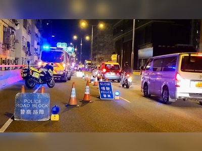 Ten arrested as police flag down 600 vehicles during Halloween