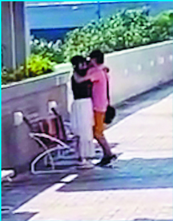 Man held after daytime sex show in Tung Chung