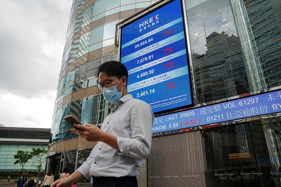 Hong Kong hopes China Congress could revive economy, reverse IPO slump