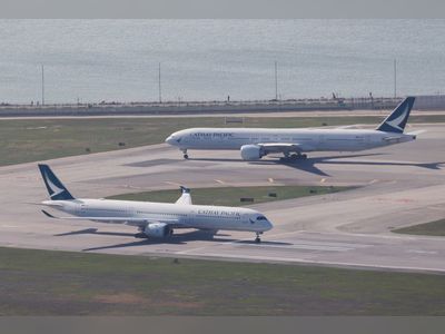 Cathay Pacific plans fleet orders as Hong Kong Airport expands