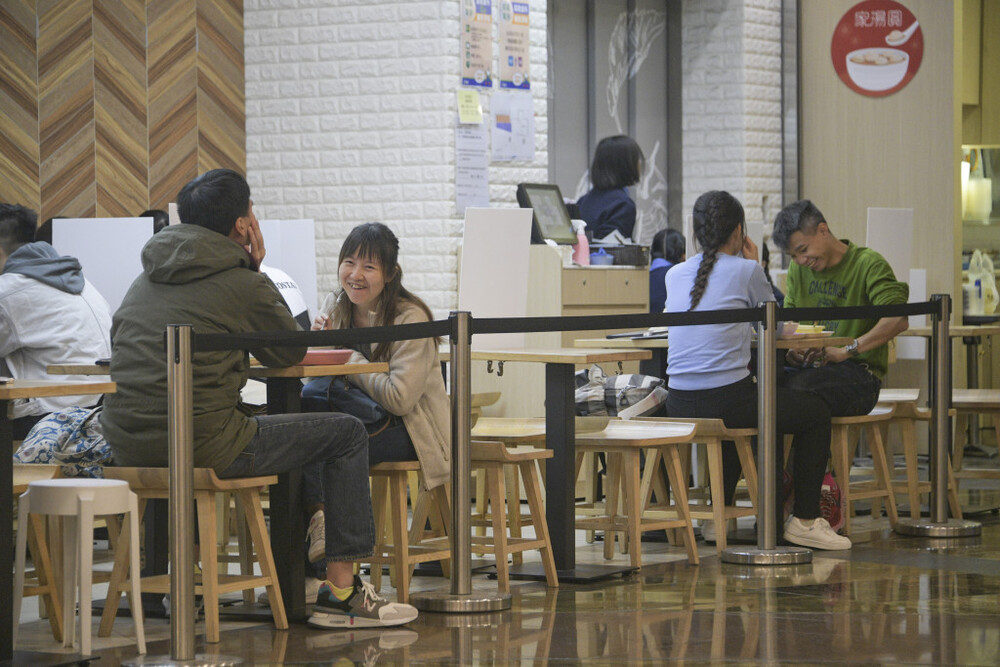 Lifted dining curbs to boost 20 pc income but still left behind