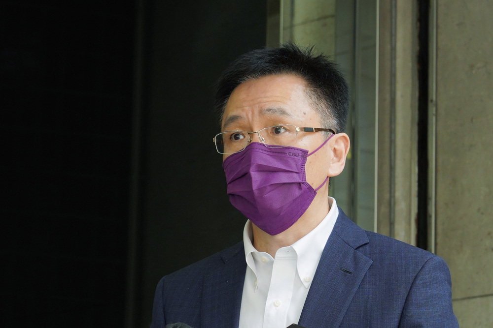 Health expert, govt united on use of LeaveHomeSafe