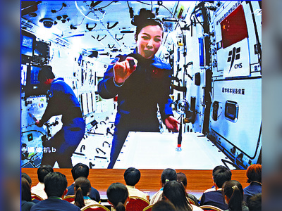 HKU students 'have edge' in race to space