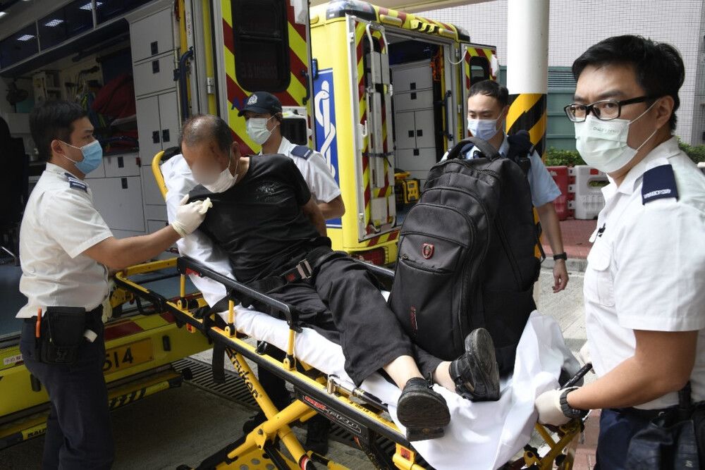 Bloody clash in Tseung Kwan O sees man stabbed in the eye
