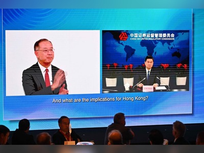 In Hong Kong, world bankers urged not to ‘bet against’ China