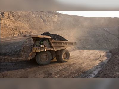 Glencore ordered to pay millions over Africa oil bribes