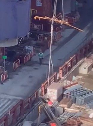 Video shows construction worker dangling from crane in Ma On Shan
