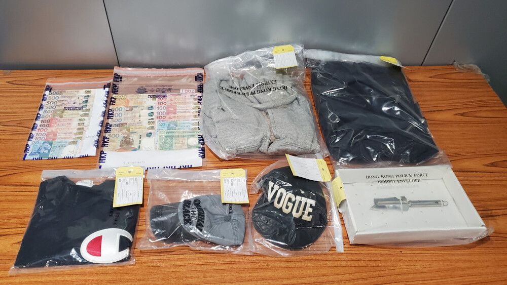 Two arrested for robbing mainland prostitutes, stealing HK$29,000