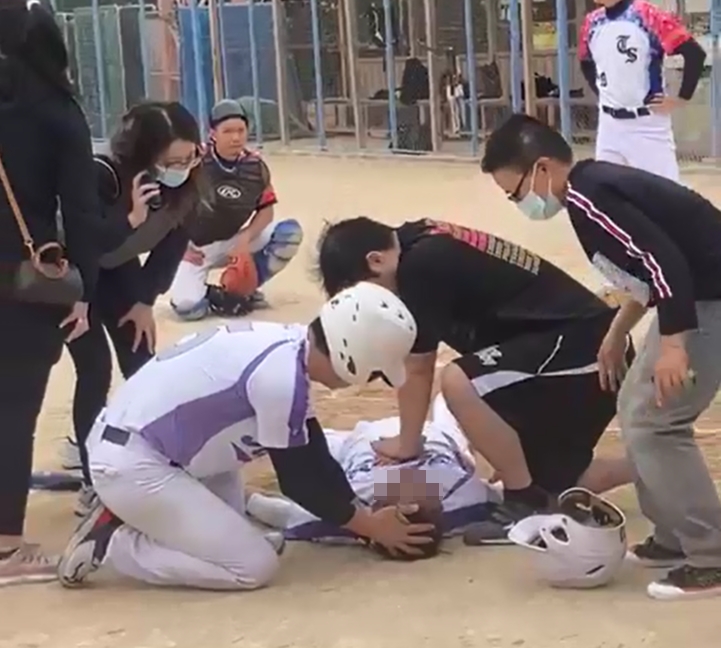 Ex-vice president of Softball Association died after passing out in a match