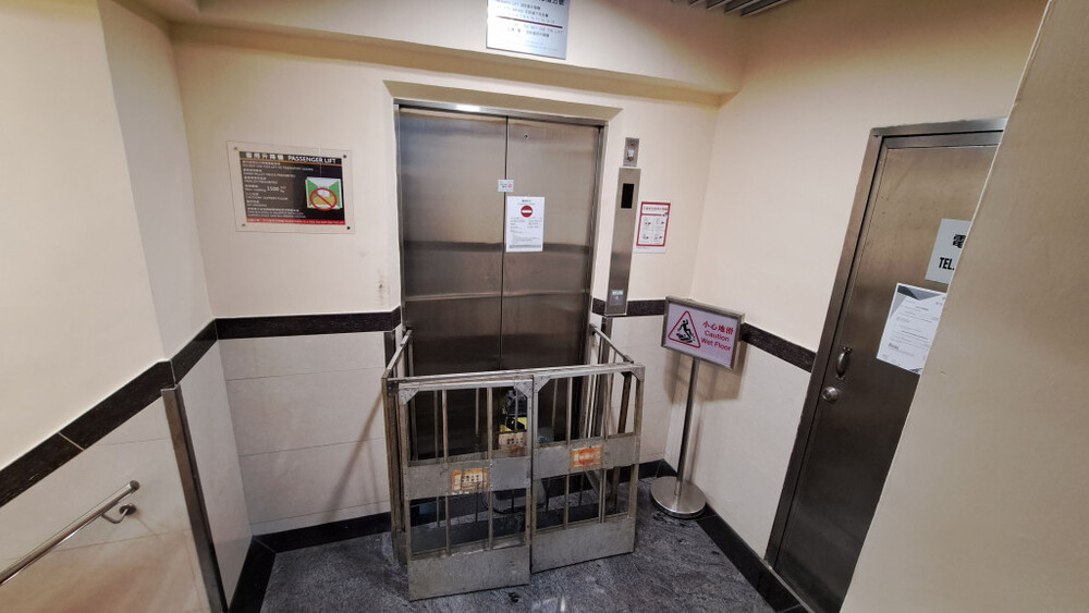 EMSD investigates elevator cable snap incident in Kwai Chung