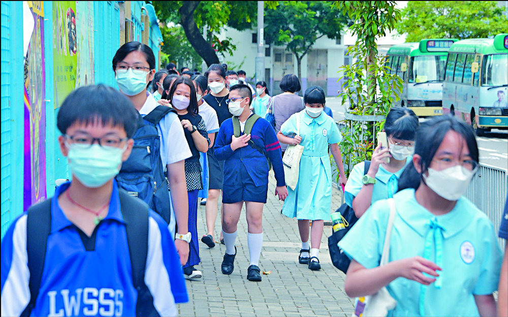 Schools learn to cope amid teacher exodus