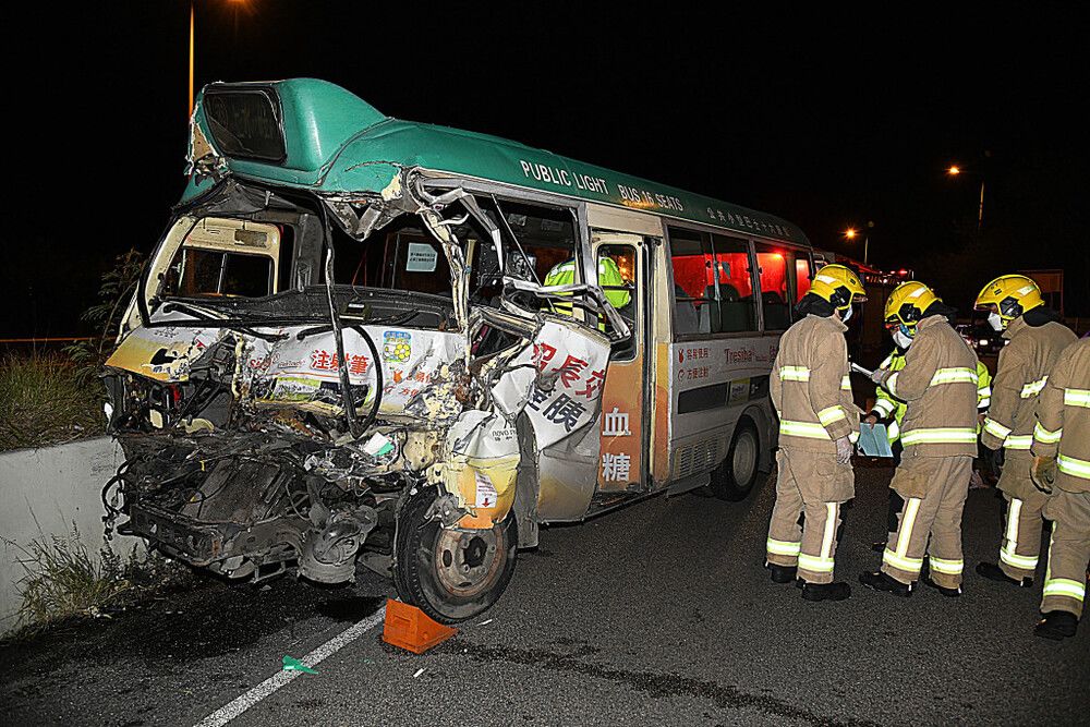 Driver and 14 minibus passengers sent to hospital after Tolo Highway crash