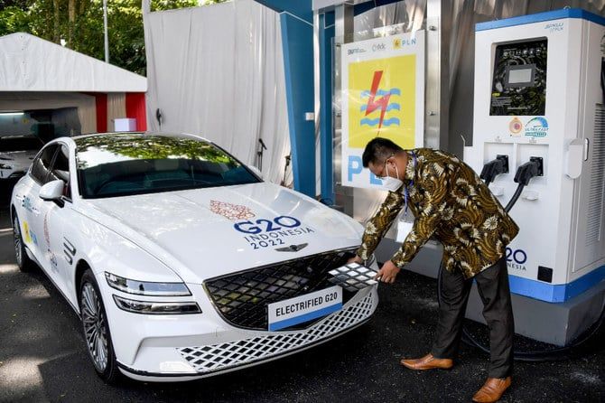 Indonesia plans $320m incentive to boost EV sales amid slow clean energy transition