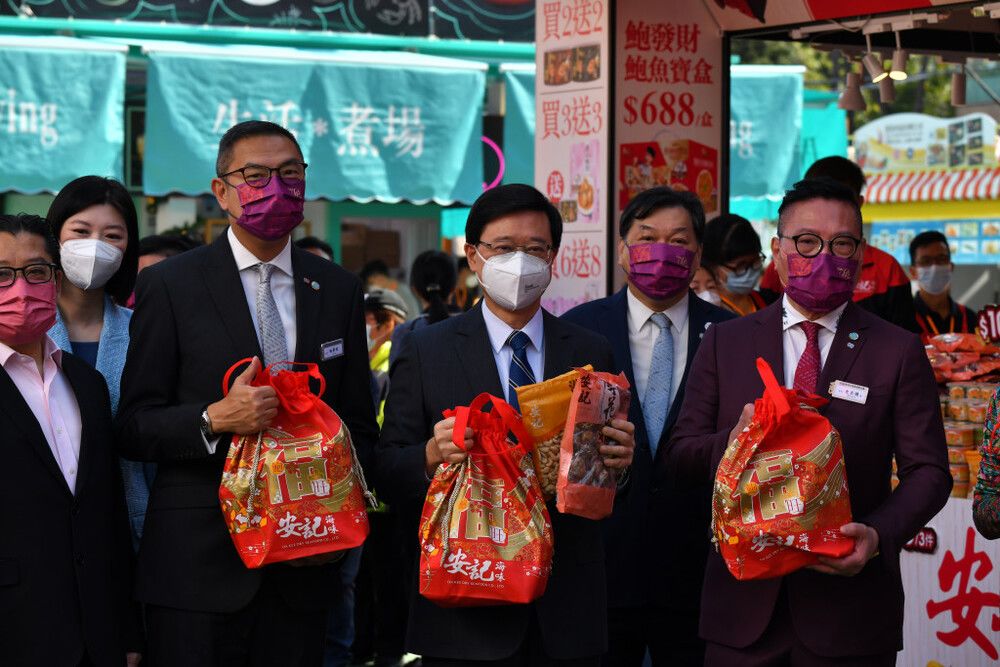 John Lee goes on shopping spree as HK Brands and Products Expo kicks off