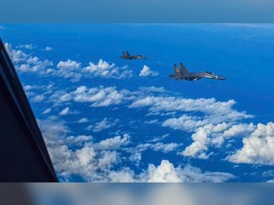 Taiwan says 43 Chinese air force planes crossed Taiwan Strait median line