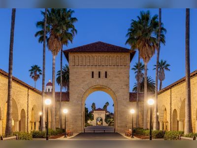 Stanford releases guide against ‘harmful language’ — including the word ‘American’