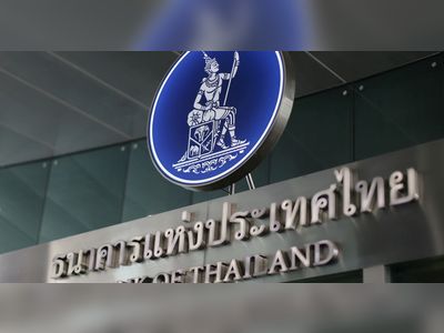 Thai central bank to raise rates 25 bps, tourism to bolster growth