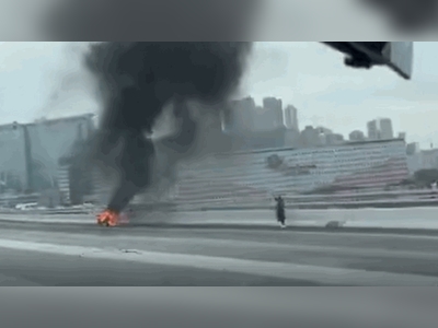 Motorcycle on fire in Kwai Chung, no one injured