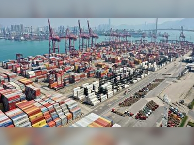 Hong Kong exports drop most since 1950s as demand weakens