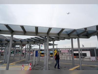 Huanggang border could reopen on February 6, says coach bus operator