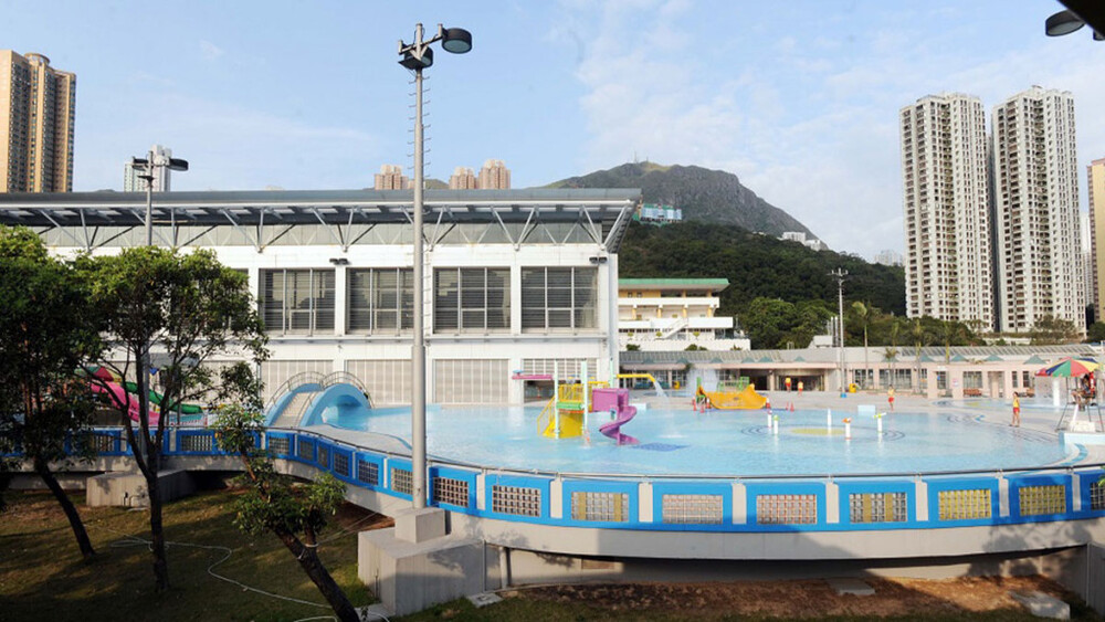 Accident notification mechanism set for HK swimming pools