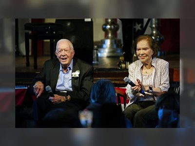 Former U.S. President Carter will spend his remaining time at home and receive hospice care instead of medication