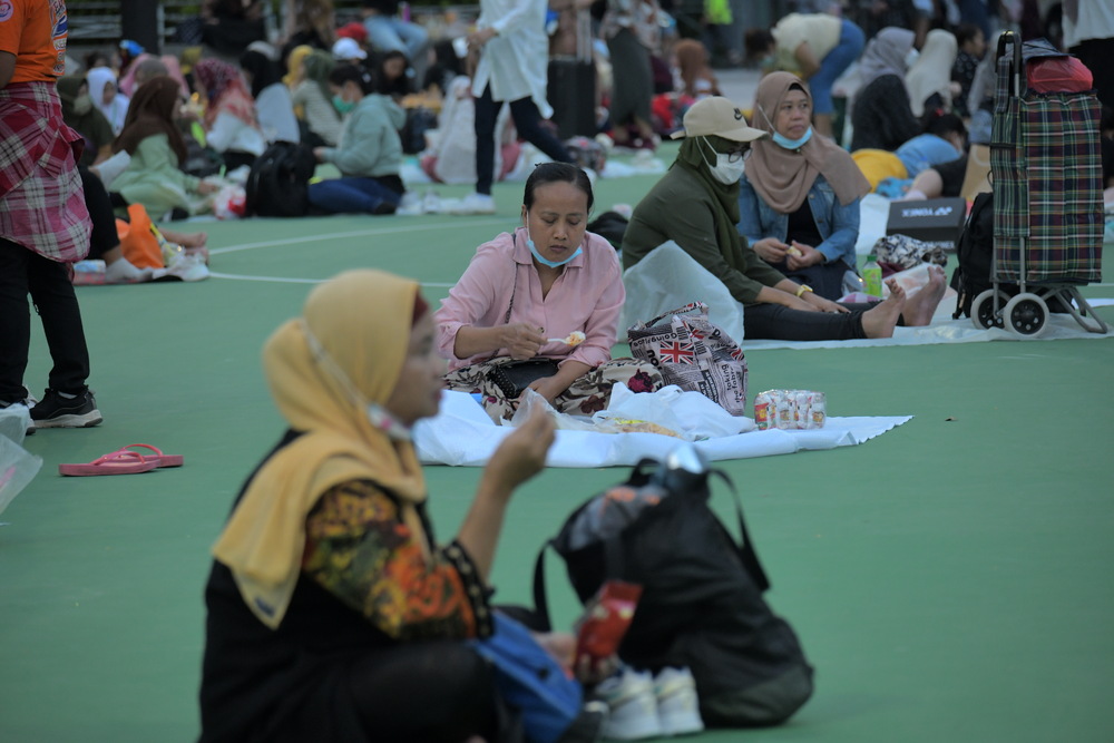 Budget to include tax deduction for employers of foreign domestic helpers: sources