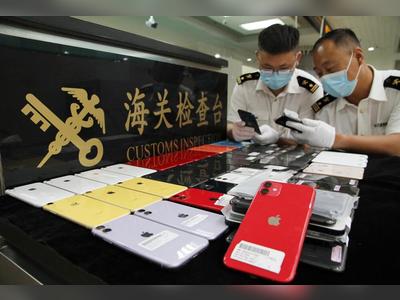 Hong Kong man with smartphones strapped to his body intercepted at Gongbei border point